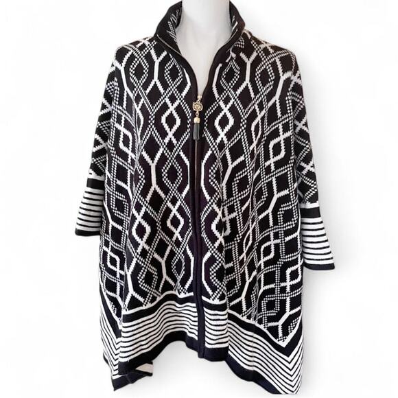 Anne Klein Black and White Geometric Poncho Sweater NWT Size L - Picture 1 of 9
